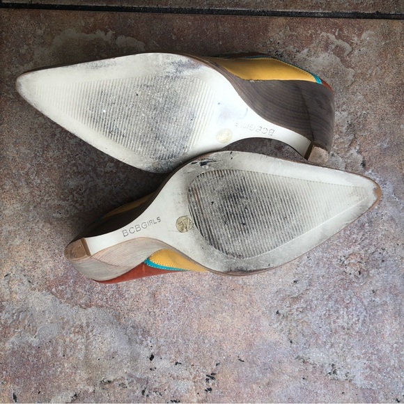 BcBG vintage leather mustard, brown & turquoise western style mule wedges - Picture 9 of 10